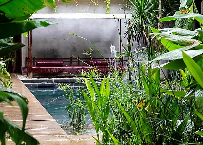 Wat Po House 4*