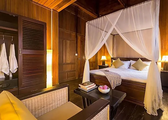 Wat Po House 4*